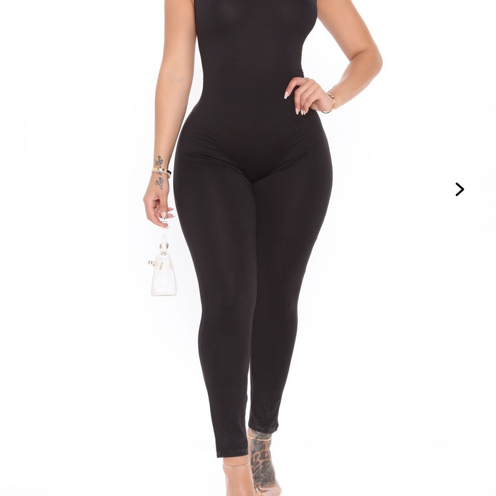 Black Sleeveless Bodysuit
